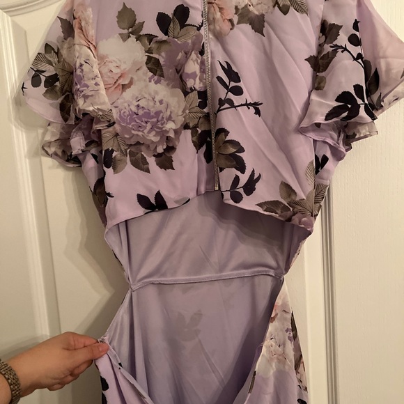 Evening dress new with tags! With back and side cutout and a slit in the front. - Picture 5 of 9